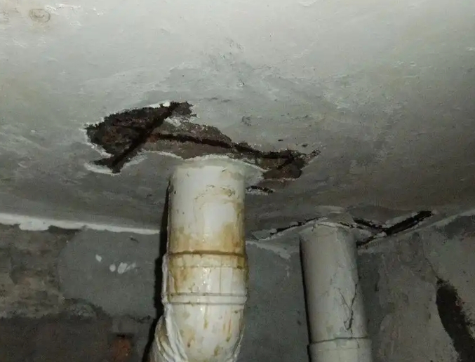 萝北卫生间漏水维修公司浅析萝北卫生间渗水维修的方法